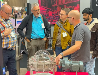 Parallel zur Powtech Technopharma fand die Fachpack 2025 statt. Das Messeduo lockte rund 72.000 Interessierte nach Nürnberg, Bilder: Tropal Media / Susanne Woggon Parallel zur Powtech Technopharma fand die Fachpack 2025 statt. Das Messeduo lockte rund 72.000 Interessierte nach Nürnberg