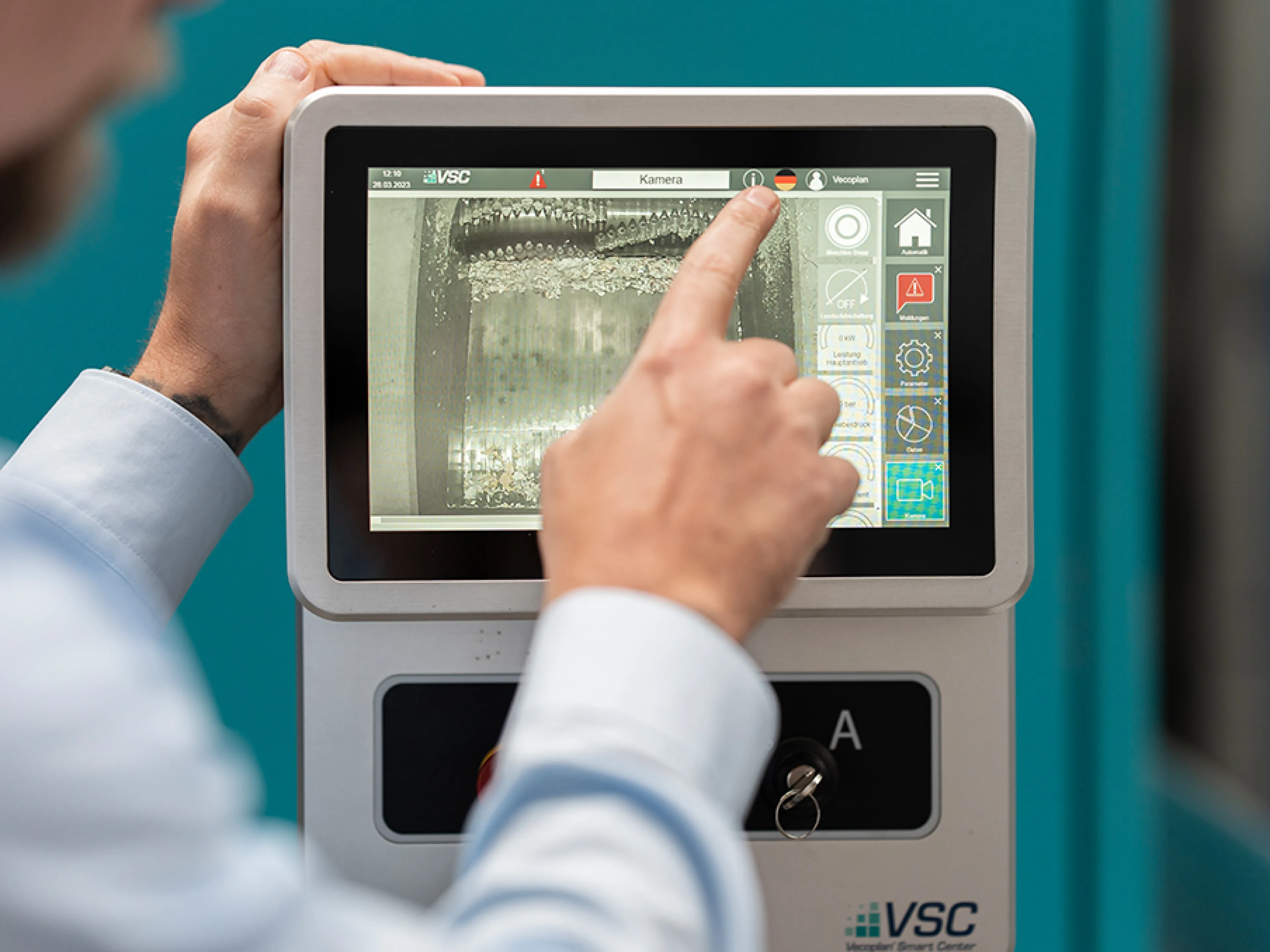 Die Kameraeinbindung ermöglicht die Anzeige des Innenraums der Maschine, direkt am Touchpanel, Bild: Weidmüller Die Kameraeinbindung im Web-HMI ermöglicht die Anzeige des Innenraums der Maschine, direkt am Touchpanel