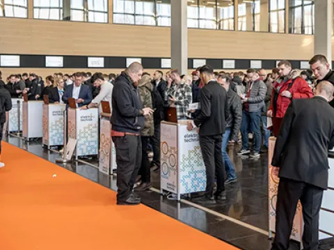 Einlass auf der Elektrotechnik in Dortmund